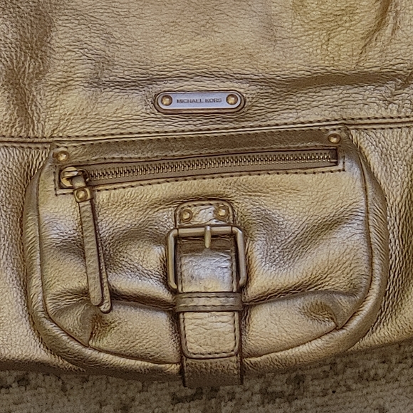 Michael Kors Fulton Gold Large Hobo Shoulder Bag - Picture 3 of 10